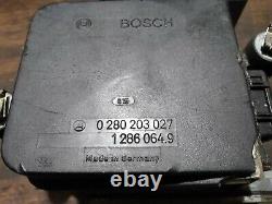 1990 BMW 535i (E34) M30B35 Air Flow Meter 0280203027