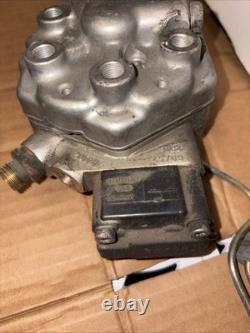 86-91 Mercedes W126 560SL 560SEL 560SEC 420, 300 SEL Air Flow Meter 0438121037