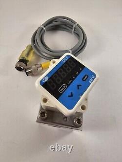 Azbil AIR FLOW DIGITAL METER/SENSOR, 24VDC, MCF0150ARND010000