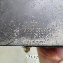 BMW E30 325i M20B25 Bosch Mass Air Flow Meter MAF 0280202082 1987-1993 OEM