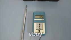 TSI Incorporated VelociCheck Model 8330 Air Velocity Meter With Probe & Case